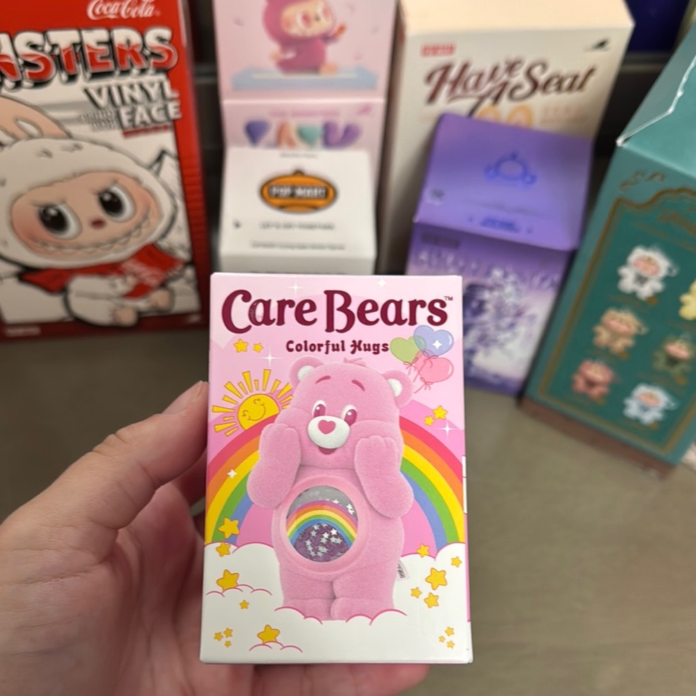Care Bears Colorful Hugs blind box